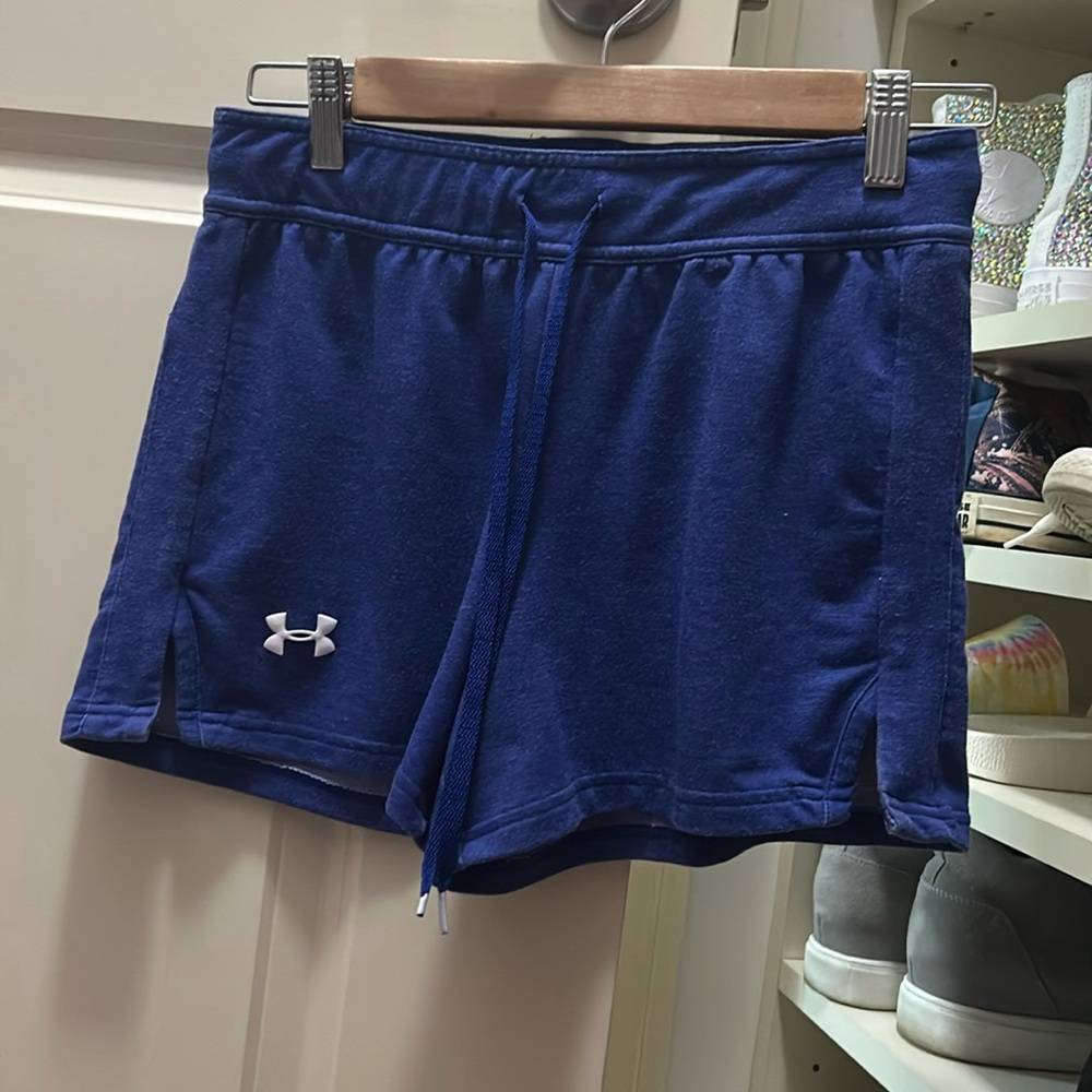 Under armour xs navy blue shorts
